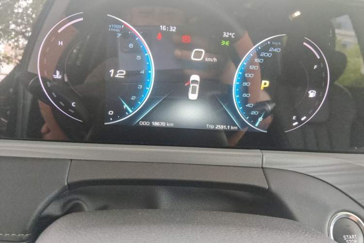 Used Ford Equator 2021 EcoBoost 225 Platinum Edition 6-seater Odometer Close Up