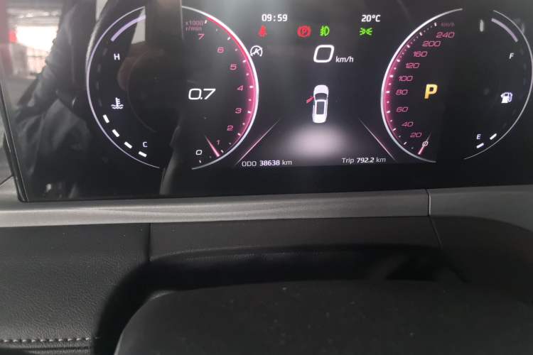 Used Ford Equator 2021 EcoBoost 225 Platinum Edition 6-seater Odometer Close Up