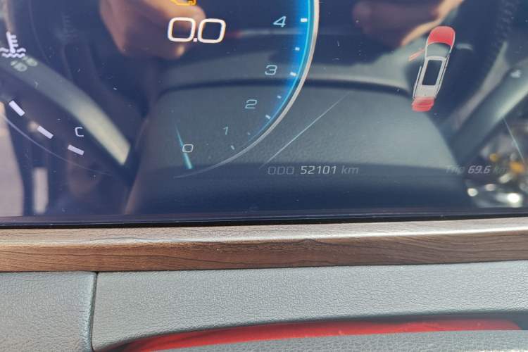Used Ford Equator 2021 EcoBoost 225 Premier 7-Seater Odometer Close Up