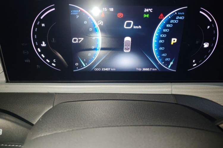 Used Ford Equator 2021 EcoBoost 225 Platinum Edition 6-seater Odometer Close Up