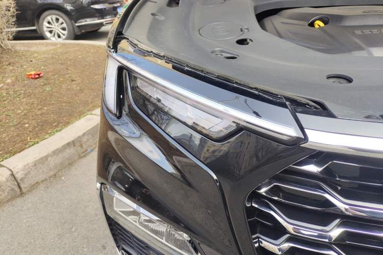 Used Ford Equator 2021 EcoBoost 225 Platinum Edition 6-seater Right Front Headlight