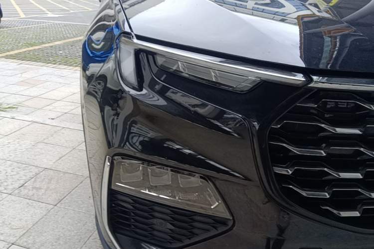 Used Ford Equator 2021 EcoBoost 225 Premier 7-Seater Right Front Headlight
