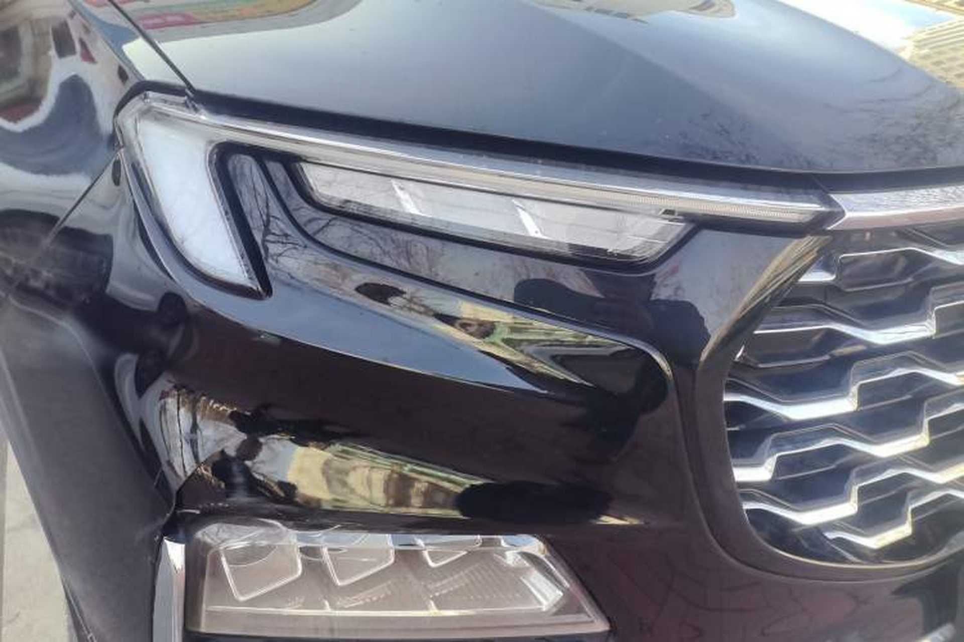 Used Ford Equator 2021 EcoBoost 225 Premier 6-Seater Right Front Headlight