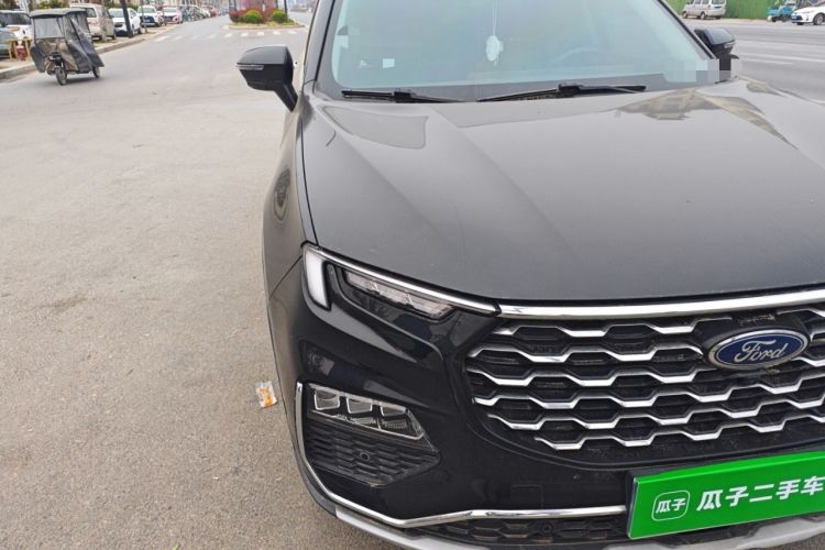 Used Ford Equator 2021 EcoBoost 225 Premier 7-Seater Right Front Headlight