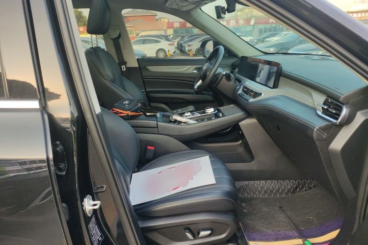 Used Ford Equator 2021 EcoBoost 225 Platinum Edition 7-Seater Right Front Seat