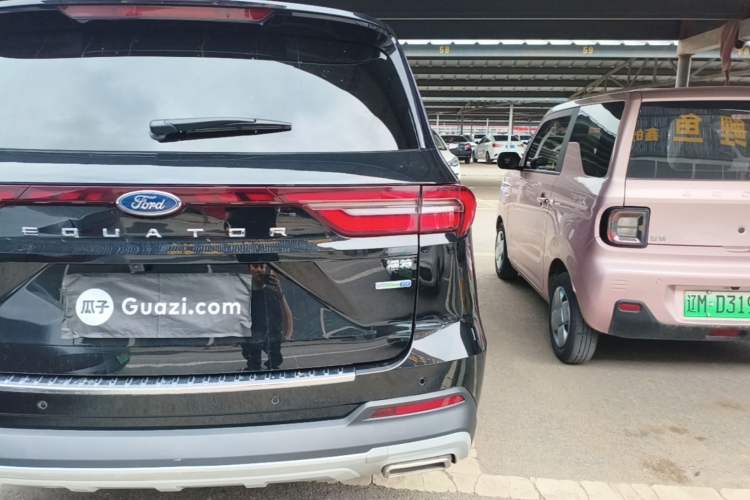 Used Ford Equator 2021 EcoBoost 225 Premier 6-Seater Right Rear Taillight