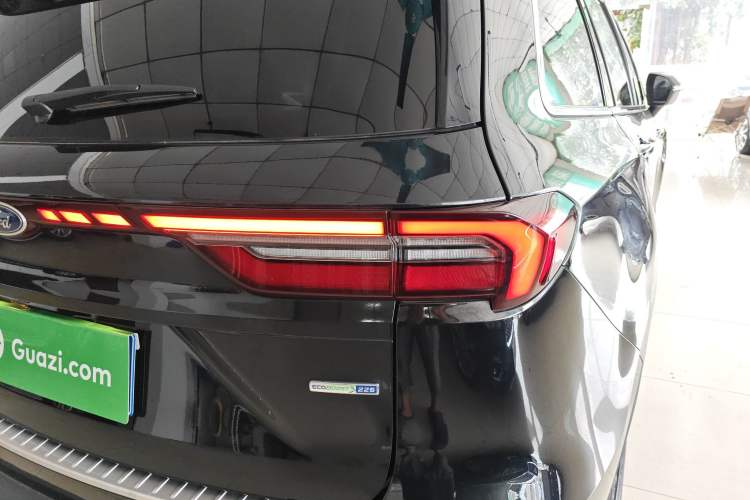 Used Ford Equator 2021 EcoBoost 225 Platinum Edition 7-Seater Right Rear Taillight