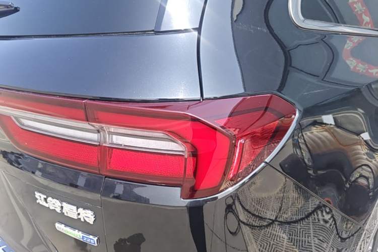 Used Ford Equator 2021 EcoBoost 225 Premier 7-Seater (2/2/3) Right Rear Taillight