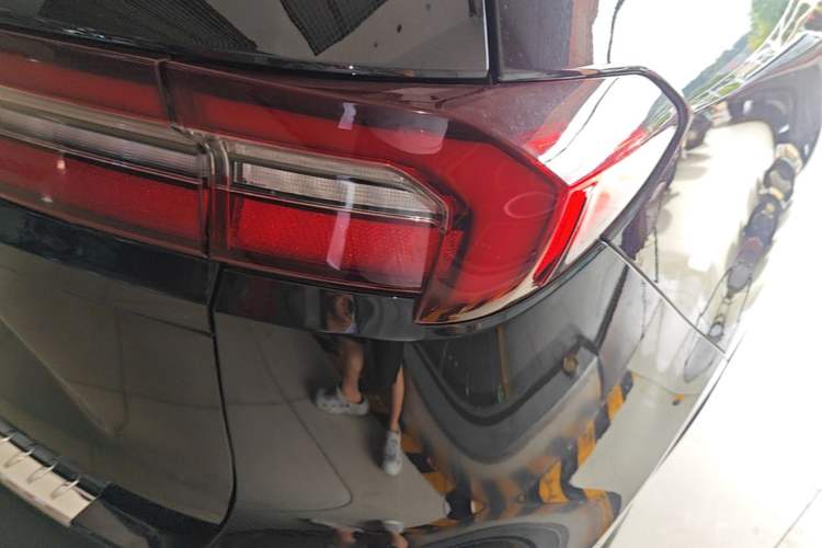 Used Ford Equator 2021 EcoBoost 225 Premier 6-Seater Right Rear Taillight