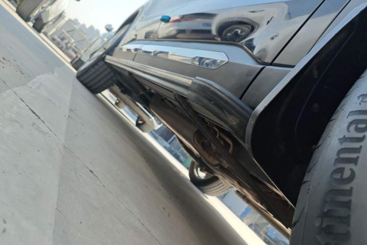 Used Ford Equator 2021 EcoBoost 225 Premier PLUS 7-seater (2/2/3) Right Side Sill
