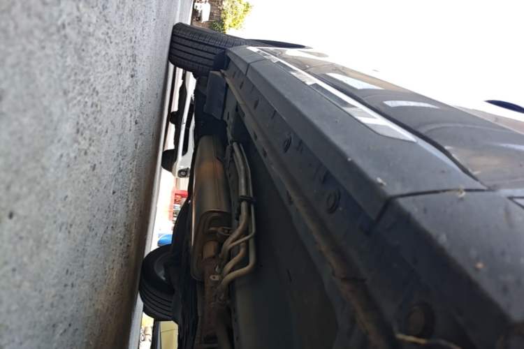 Used Ford Equator 2021 EcoBoost 225 Titanium 6-Seater Right Side Sill