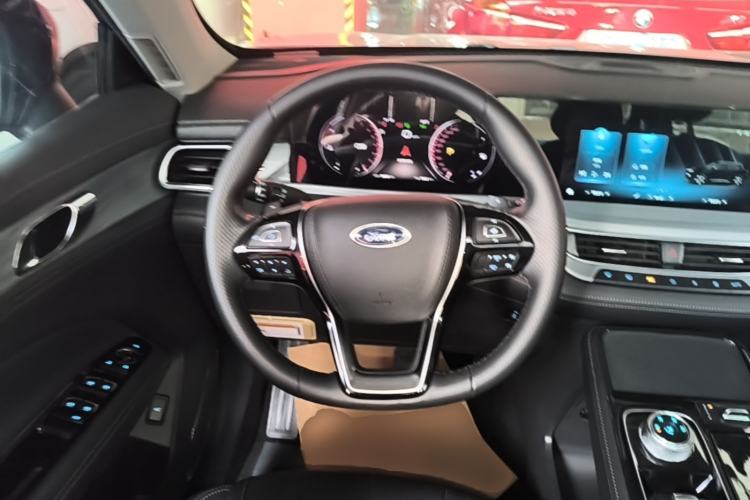 Used Ford Equator 2021 EcoBoost 225 Platinum Edition 6-seater Steering Wheel