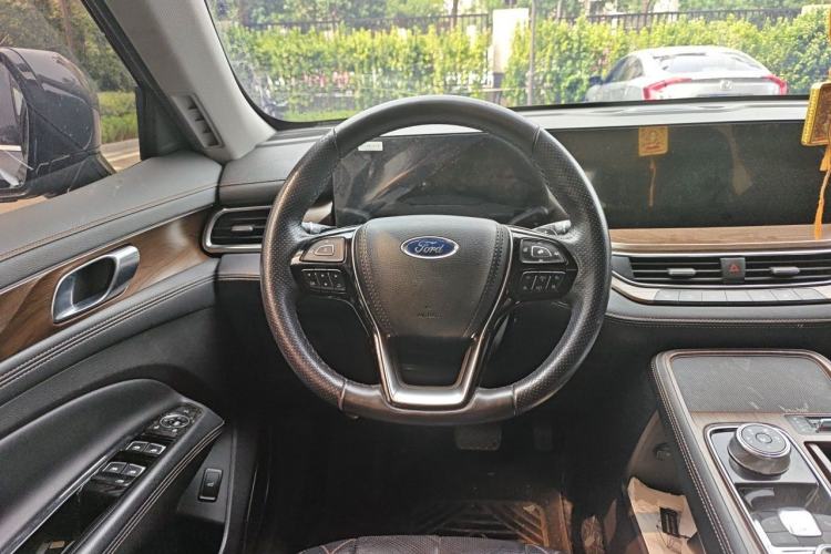 Used Ford Equator 2021 EcoBoost 225 Premier PLUS 6-Seater Steering Wheel