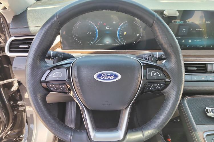 Used Ford Equator 2021 EcoBoost 225 Premier 6-Seater Steering Wheel