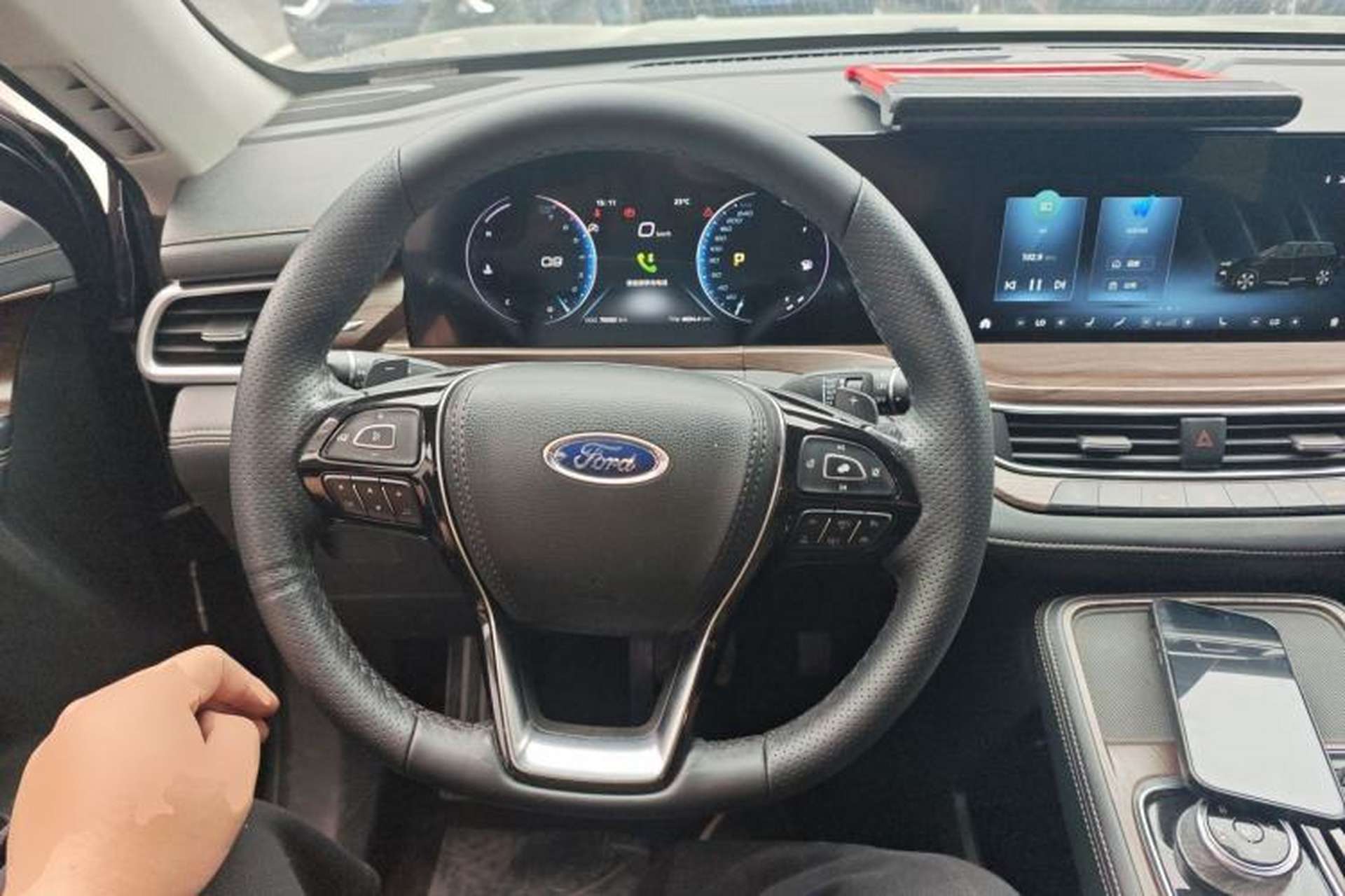 Used Ford Equator 2021 EcoBoost 225 Premier 6-Seater Steering Wheel