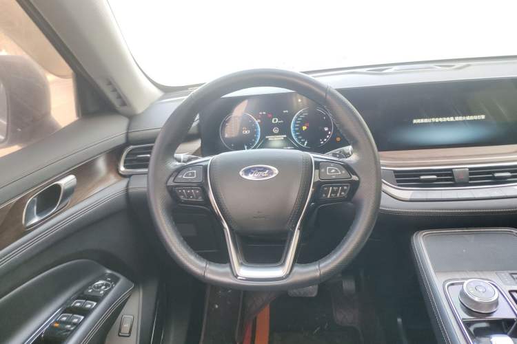 Used Ford Equator 2021 EcoBoost 225 Premier 7-Seater (2/2/3) Steering Wheel
