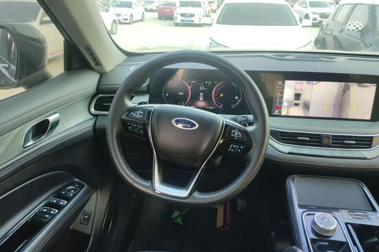 Used Ford Equator 2021 EcoBoost 225 Platinum Edition 7-Seater Steering Wheel