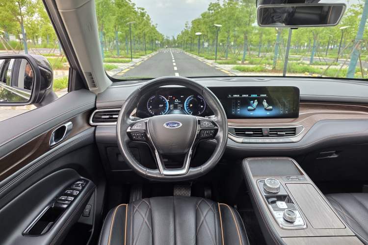 Used Ford Equator 2021 EcoBoost 225 Premier 6-Seater Steering Wheel