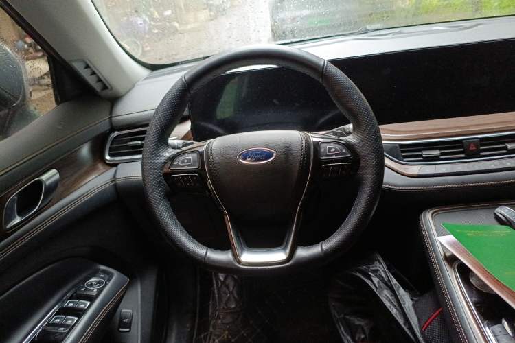 Used Ford Equator 2021 EcoBoost 225 Premier 7-Seater Steering Wheel