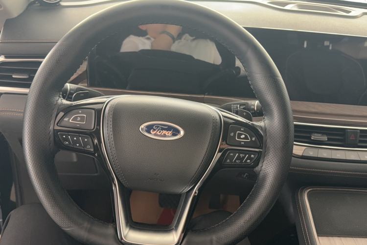 Used Ford Equator 2021 EcoBoost 225 Premier 7-Seater (2/2/3) Steering Wheel