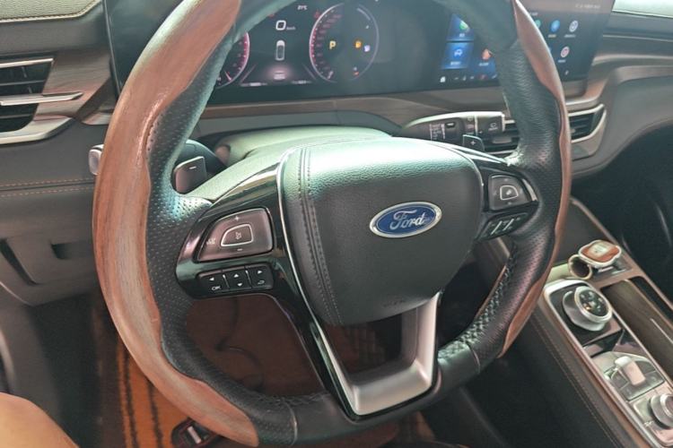 Used Ford Equator 2021 EcoBoost 225 Premier 6-Seater Steering Wheel