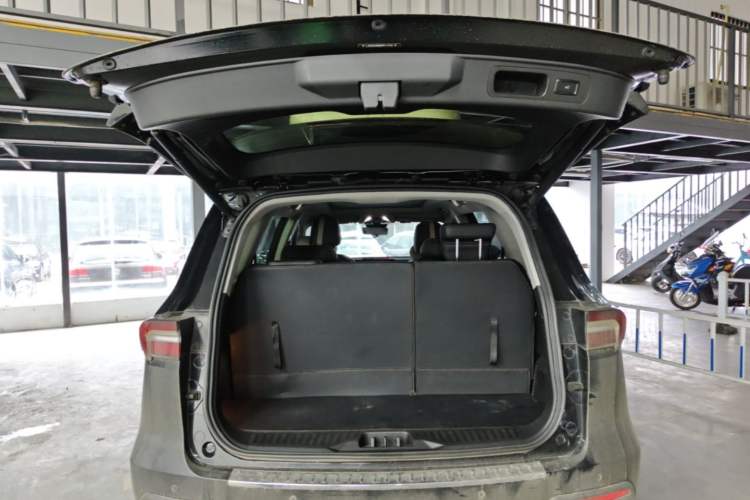Used Ford Equator 2021 EcoBoost 225 Premier 6-Seater Trunk