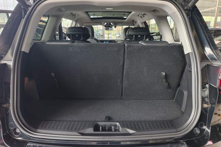 Used Ford Equator 2021 EcoBoost 225 Premier 6-Seater Trunk