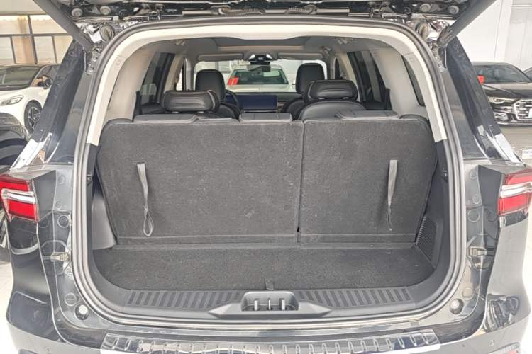 Used Ford Equator 2021 EcoBoost 225 Premier 7-Seater (2/2/3) Trunk