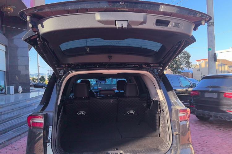 Used Ford Equator 2021 EcoBoost 225 Premier 7-Seater Trunk