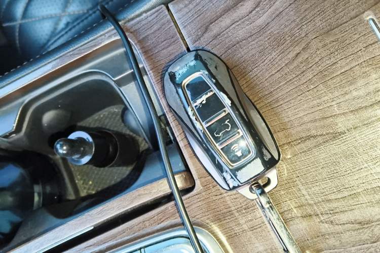 Used Ford Equator 2021 EcoBoost 225 Premier 6-Seater Vehicle Key