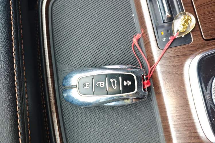 Used Ford Equator 2021 EcoBoost 225 Premier 6-Seater Vehicle Key