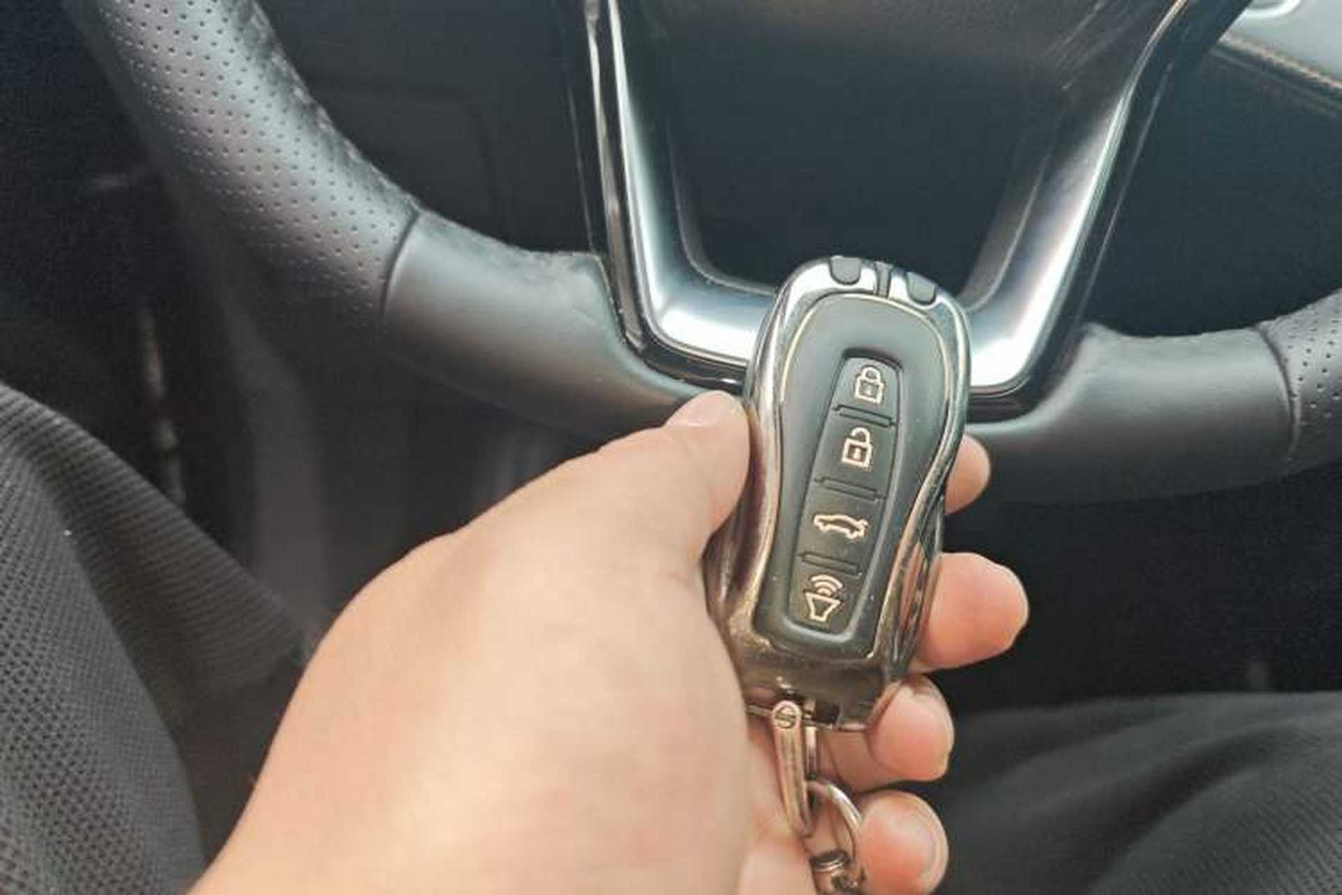 Used Ford Equator 2021 EcoBoost 225 Premier 6-Seater Vehicle Key