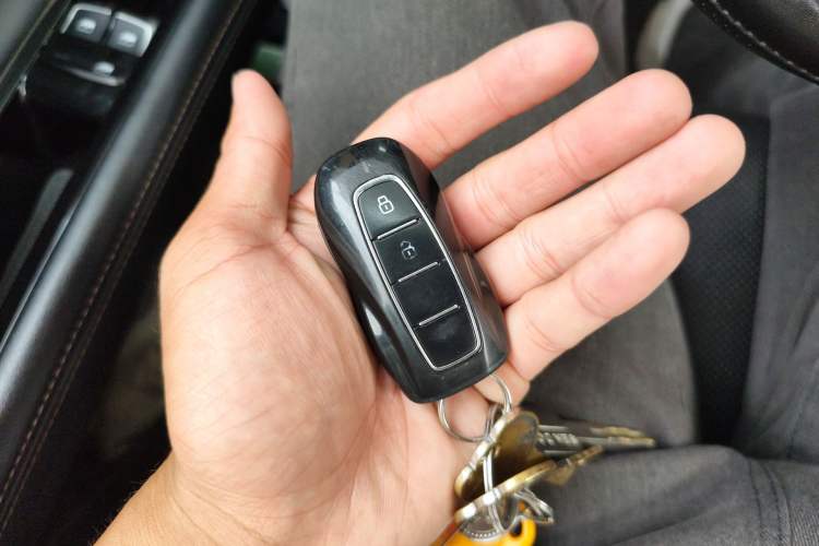 Used Ford Equator 2021 EcoBoost 225 Premier 6-Seater Vehicle Key