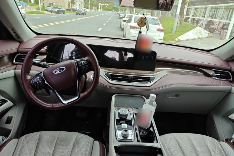 Used Ford Equator 2021 EcoBoost 225 Premier PLUS 6-Seater Center Console