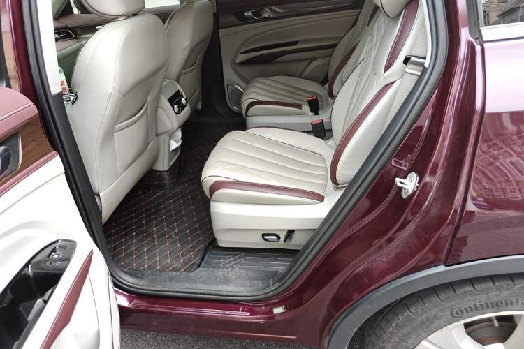 Used Ford Equator 2021 EcoBoost 225 Premier PLUS 6-Seater Left Rear Seat