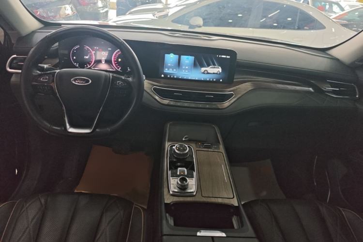 Used Ford Equator 2021 EcoBoost 225 Premier 6-Seater Center Console