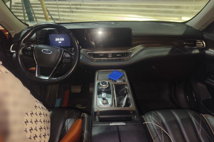 Used Ford Equator 2021 EcoBoost 225 Premier 6-Seater Center Console
