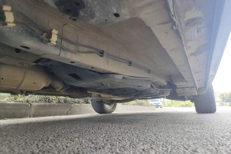 Used Ford Equator 2021 EcoBoost 225 Premier 6-Seater Chassis Front Left
