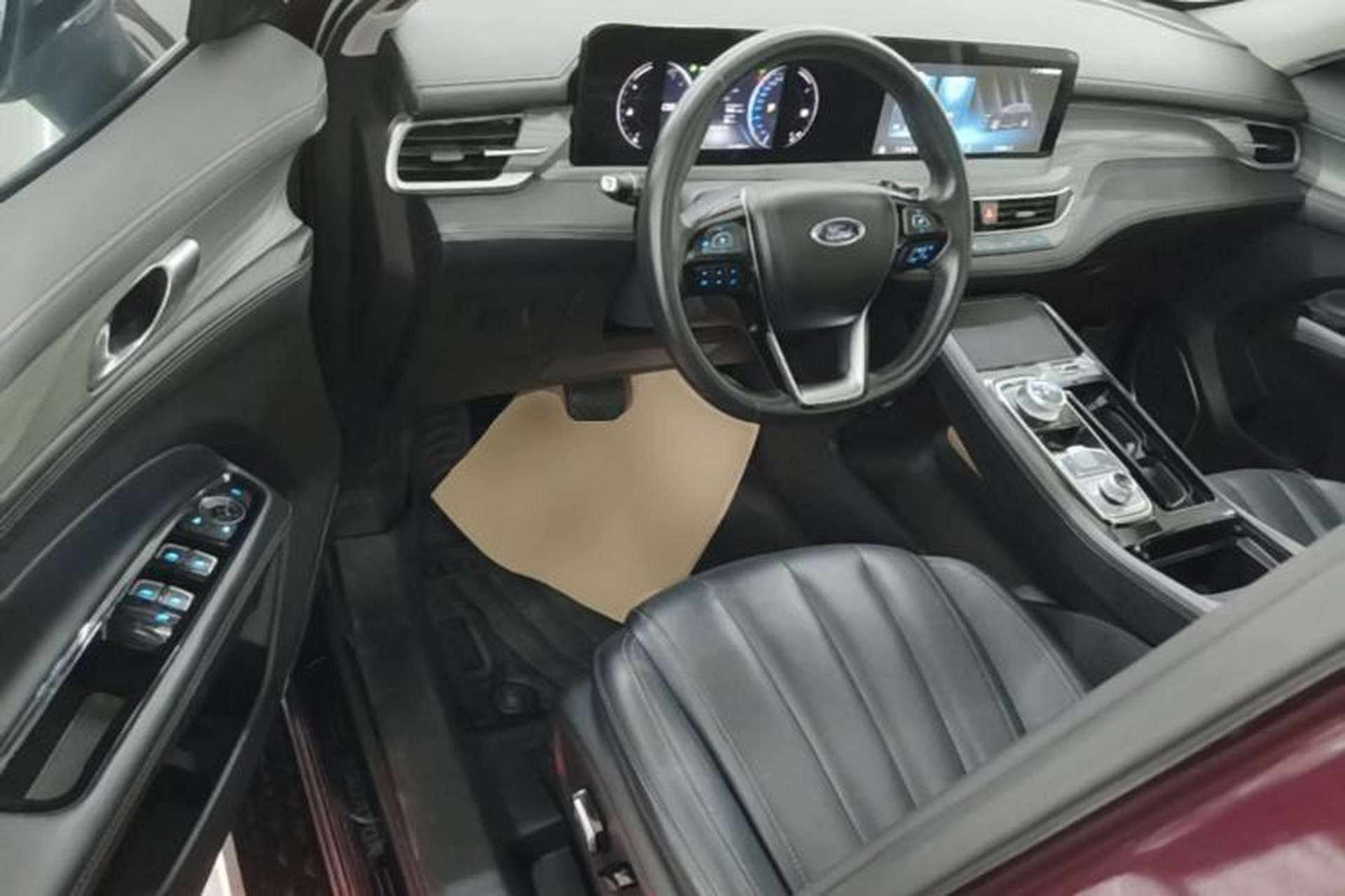 Used Ford Equator 2021 EcoBoost 225 Platinum Edition 6-seater Driver Seat