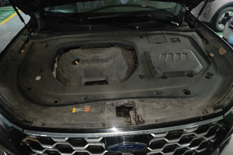 Used Ford Equator 2021 EcoBoost 225 Platinum Edition 6-seater Engine Bay