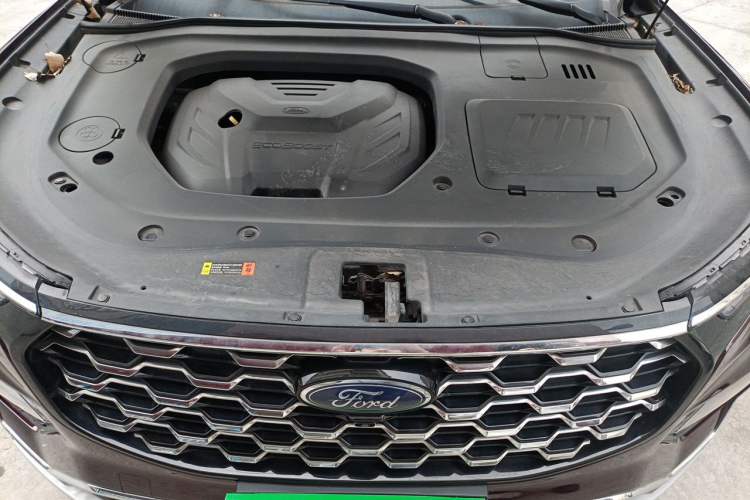 Used Ford Equator 2021 EcoBoost 225 Premier 6-Seater Engine Bay