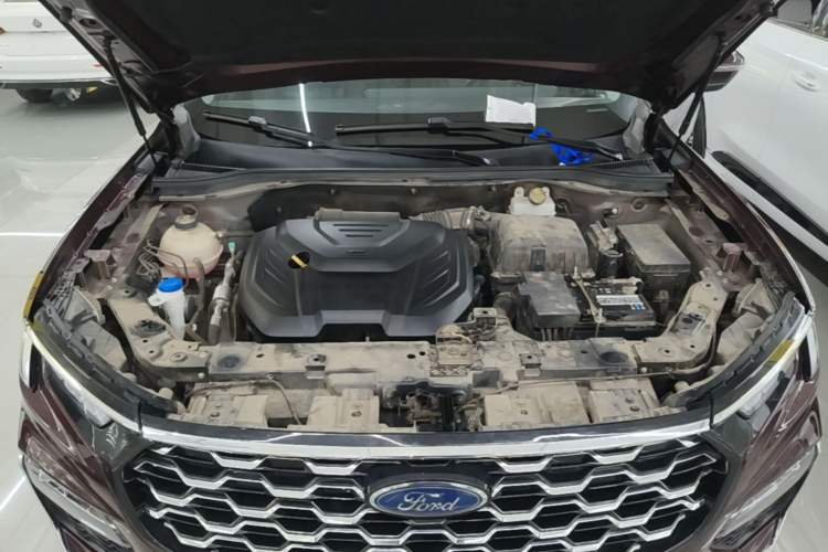 Used Ford Equator 2021 EcoBoost 225 Platinum Edition 6-seater Engine Bay