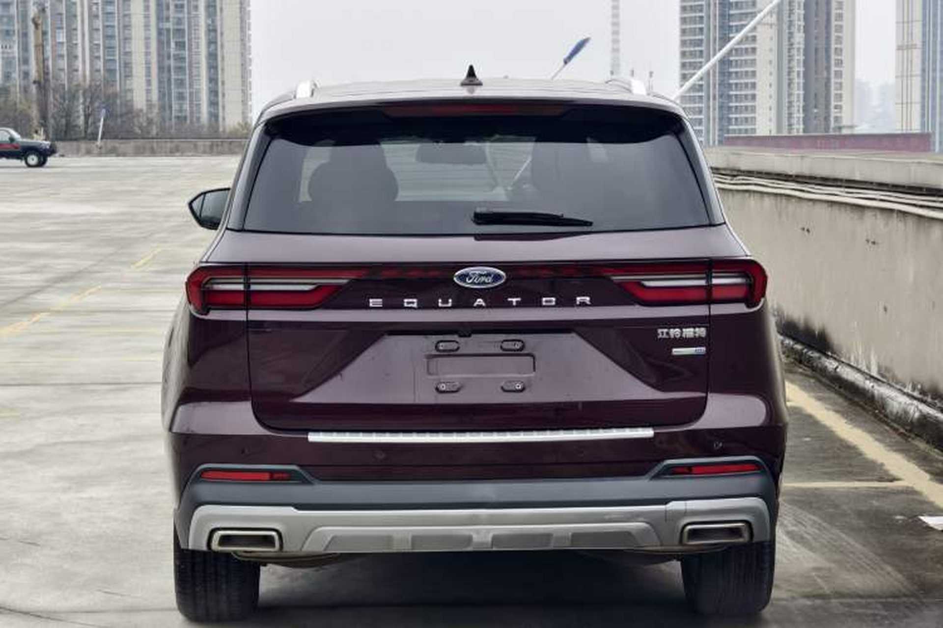 Used Ford Equator 2021 EcoBoost 225 Platinum Edition 6-seater Exterior 3