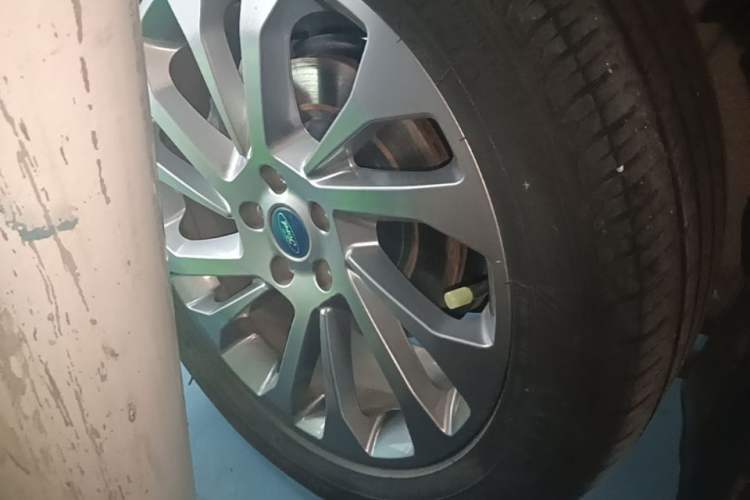Used Ford Equator 2021 EcoBoost 225 Premier 7-Seater Exterior 5