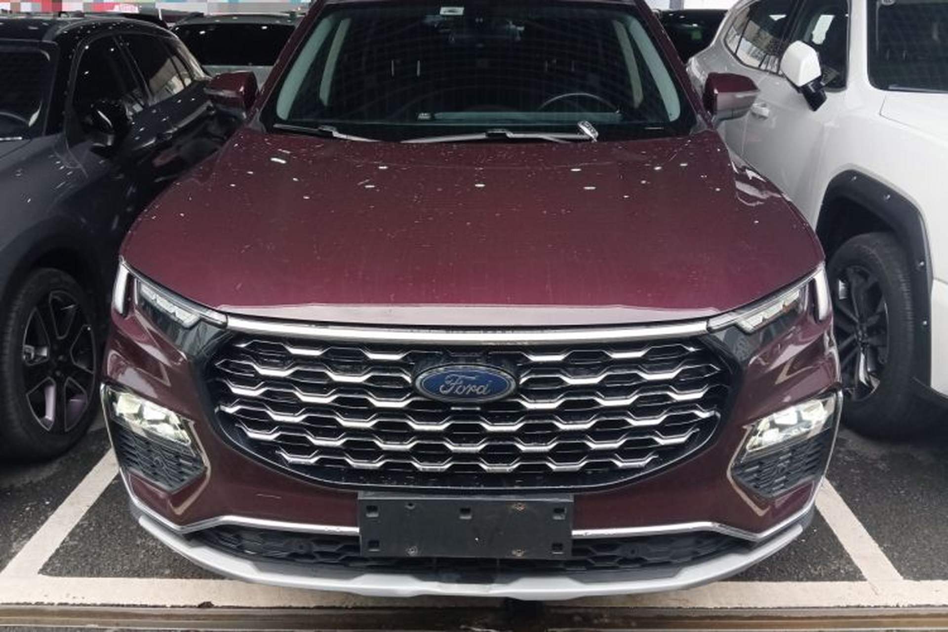 Used Ford Equator 2021 EcoBoost 225 Platinum Edition 6-seater Front