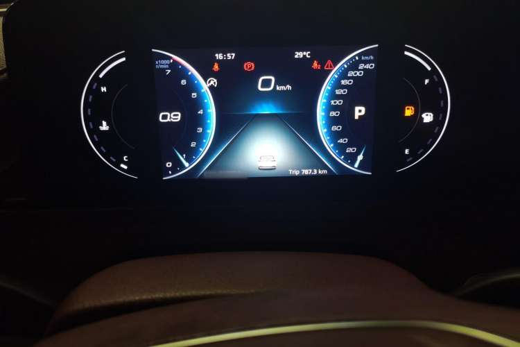 Used Ford Equator 2021 EcoBoost 225 Premier 7-Seater (2/2/3) Instrument Cluster