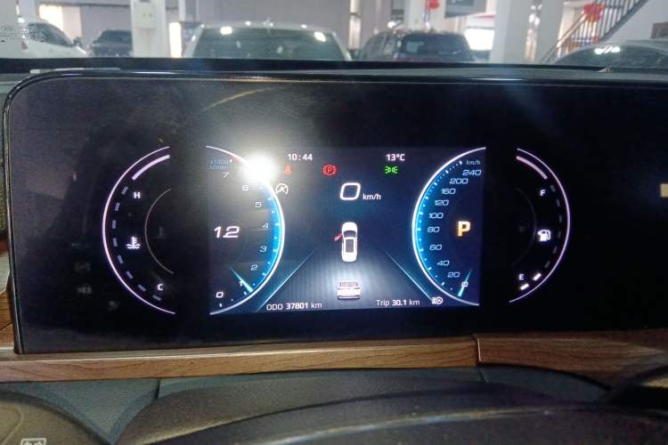 Used Ford Equator 2021 EcoBoost 225 Premier 6-Seater Instrument Cluster