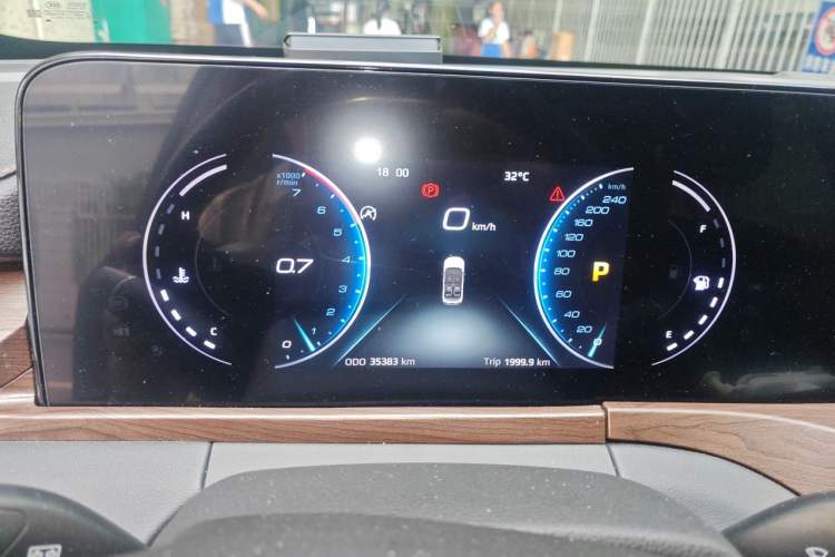 Used Ford Equator 2021 EcoBoost 225 Premier 6-Seater Instrument Cluster