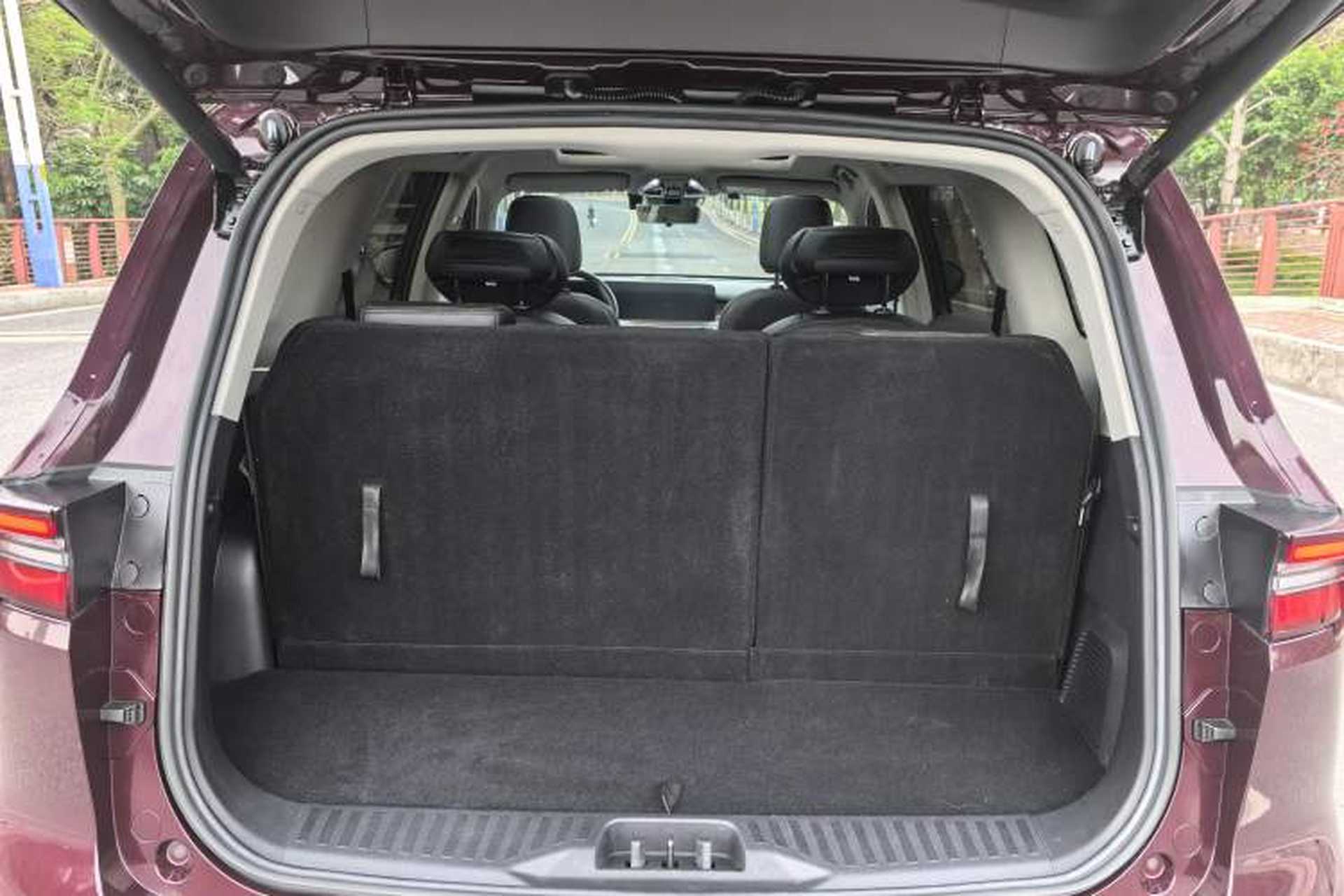 Used Ford Equator 2021 EcoBoost 225 Premier 6-Seater Interior 11