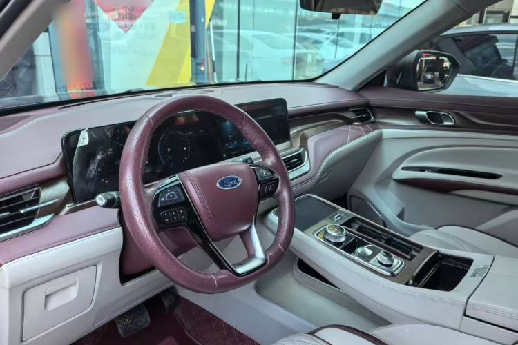 Used Ford Equator 2021 EcoBoost 225 Premier 7-Seater (2/2/3) Interior 2